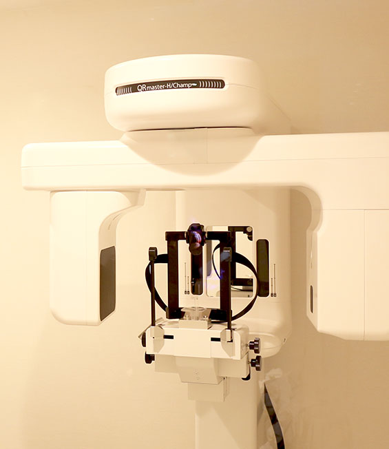 新型の歯科用CT撮影機器（コンピューター断層撮影装置）完備